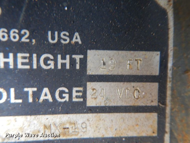 image for item KU9120 Up Right 65700-000  scissor lift