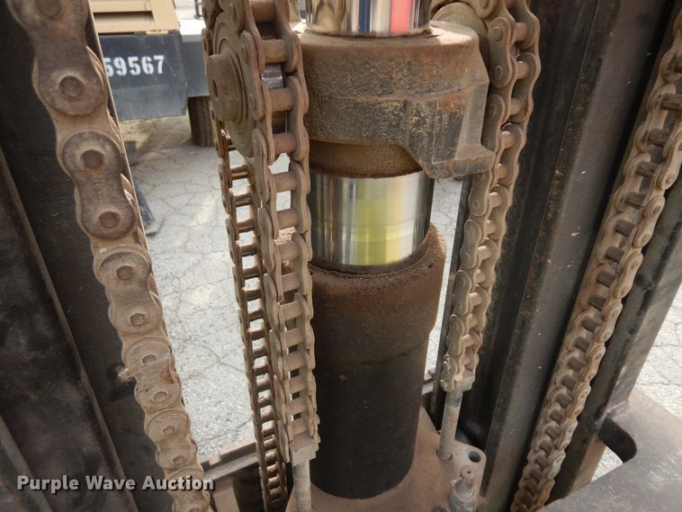 image for item KU9121 (3) forklifts