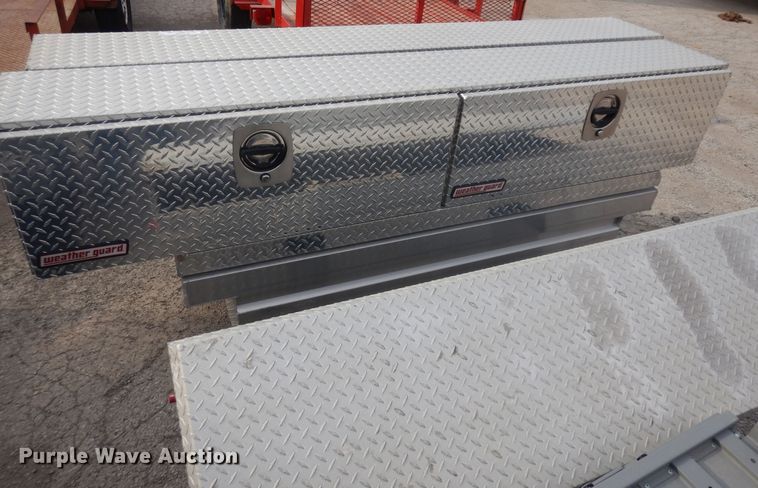 image for item KU9122 Approximately 15 toolboxes