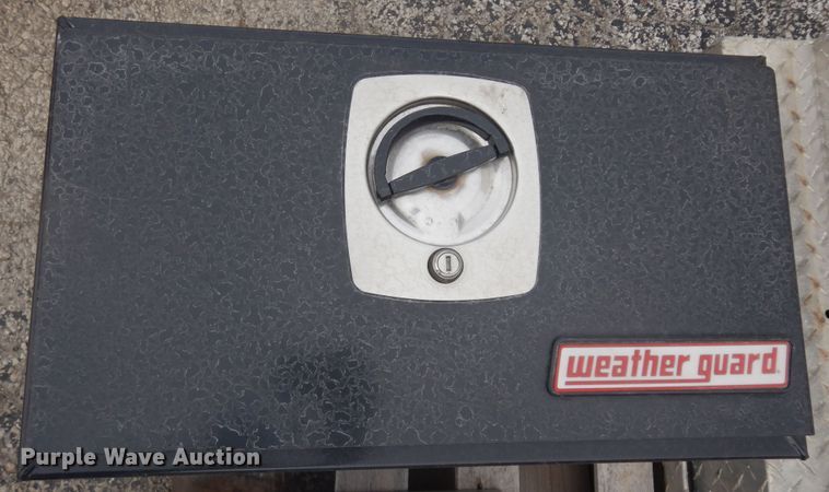 image for item KU9122 Approximately 15 toolboxes