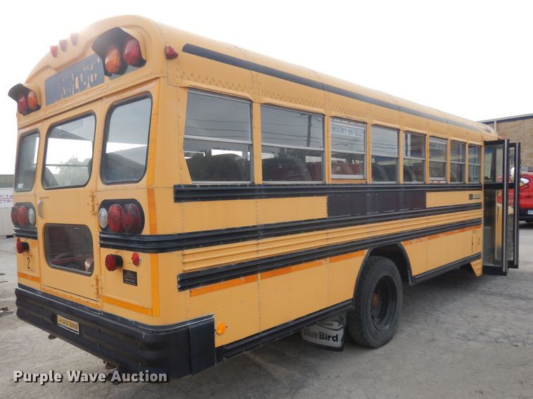 image for item KU9123 1995 Ford B800  bus
