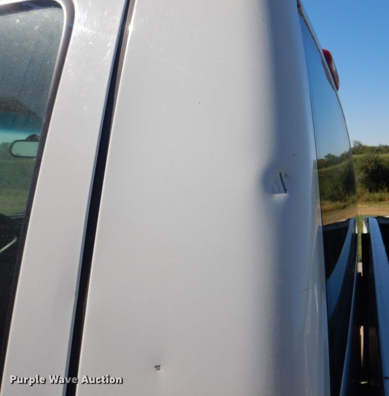 image for item KX9242 2002 Chevrolet Silverado 1500  pickup truck