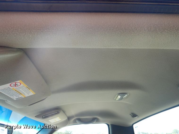 image for item KX9242 2002 Chevrolet Silverado 1500  pickup truck