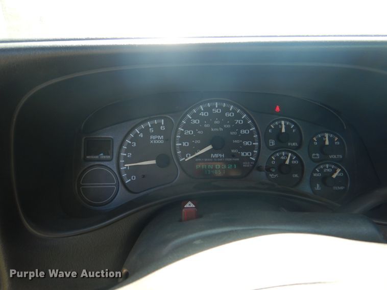 image for item KX9242 2002 Chevrolet Silverado 1500  pickup truck