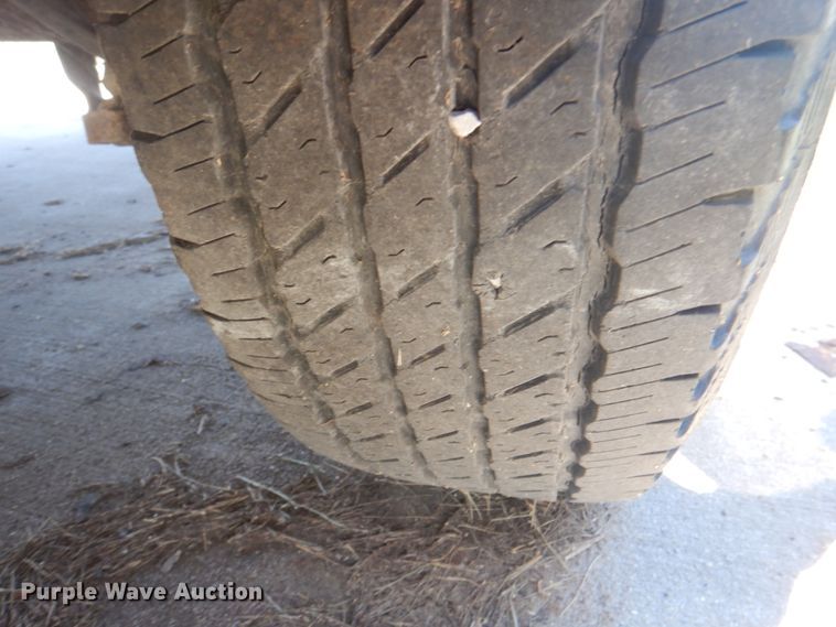 image for item KX9242 2002 Chevrolet Silverado 1500  pickup truck