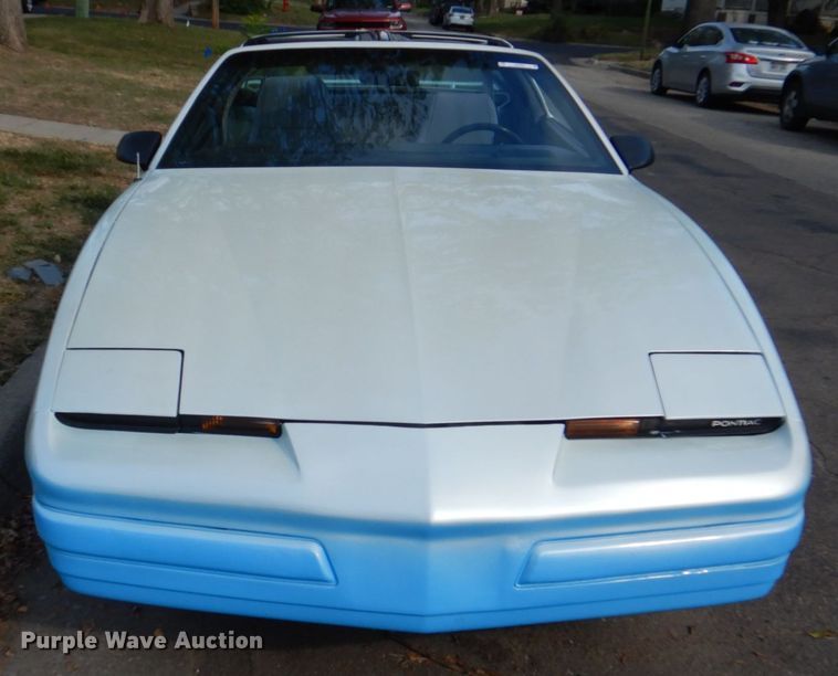 image for item KX9265 1985 Pontiac Firebird