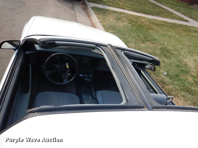 image for item KX9265 1985 Pontiac Firebird