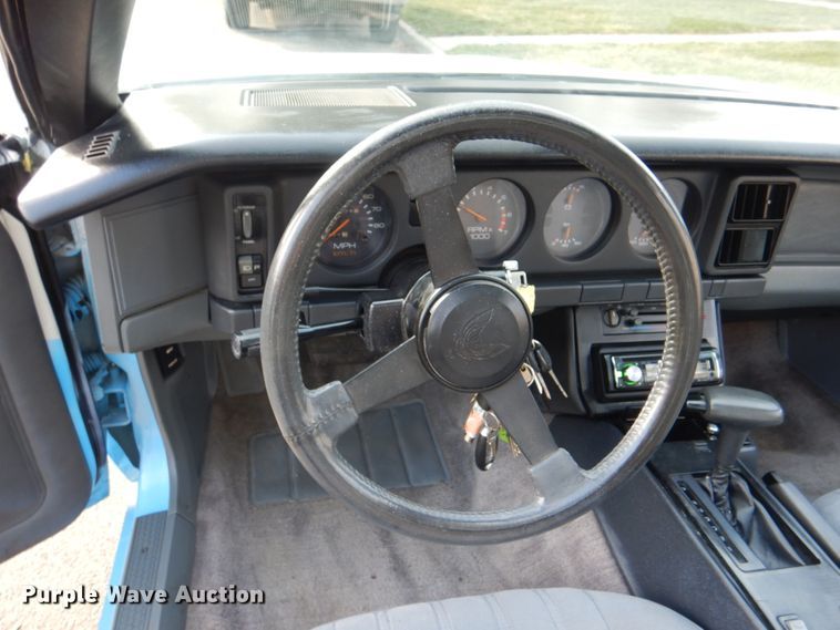 image for item KX9265 1985 Pontiac Firebird