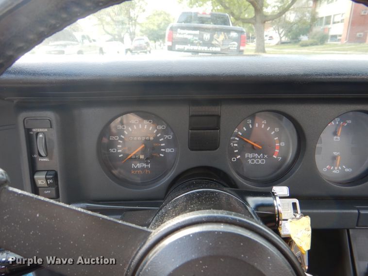 image for item KX9265 1985 Pontiac Firebird