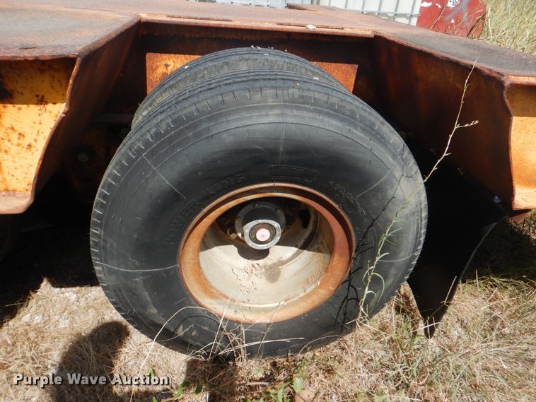 image for item DG1725 1981 Belshe T-10CN  equipment trailer