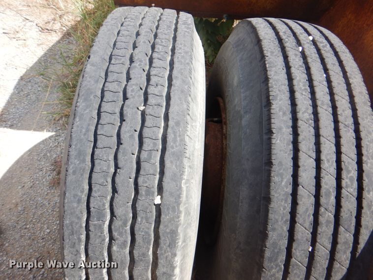 image for item DG1725 1981 Belshe T-10CN  equipment trailer