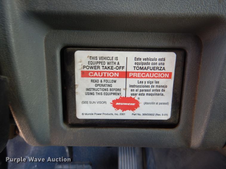 image for item DG1847 2007 International 4300  digger derrick truck