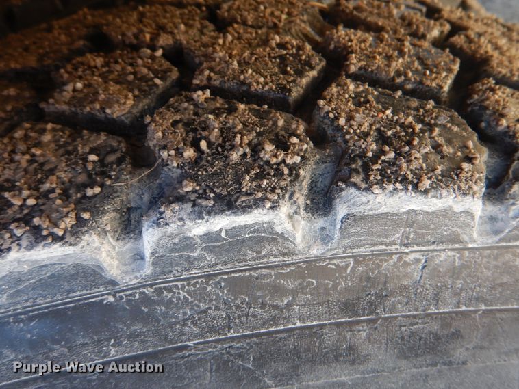 image for item DG1847 2007 International 4300  digger derrick truck