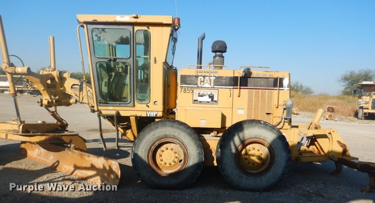 image for item DG1858 1995 Caterpillar 140H  VHP motor grader