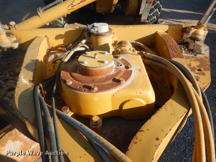 image for item DG1858 1995 Caterpillar 140H  VHP motor grader