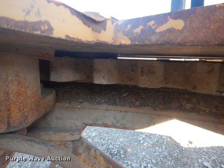 image for item DG1858 1995 Caterpillar 140H  VHP motor grader