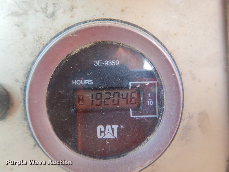 image for item DG1858 1995 Caterpillar 140H  VHP motor grader