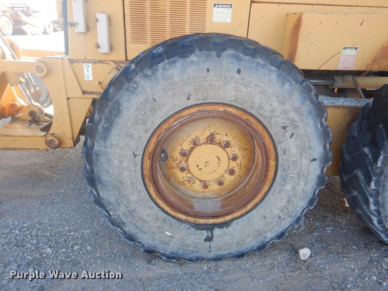 image for item DG1858 1995 Caterpillar 140H  VHP motor grader