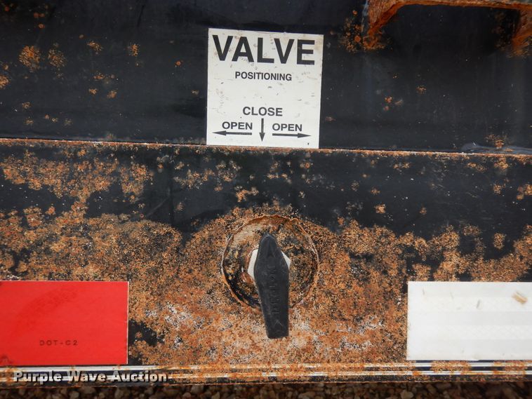 image for item DH7284 2015 PJ Trailers  tilt deck equipment trailer