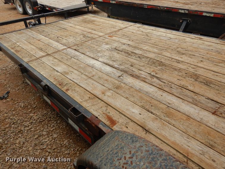 image for item DH7285 2014 PJ Trailers  equipment trailer