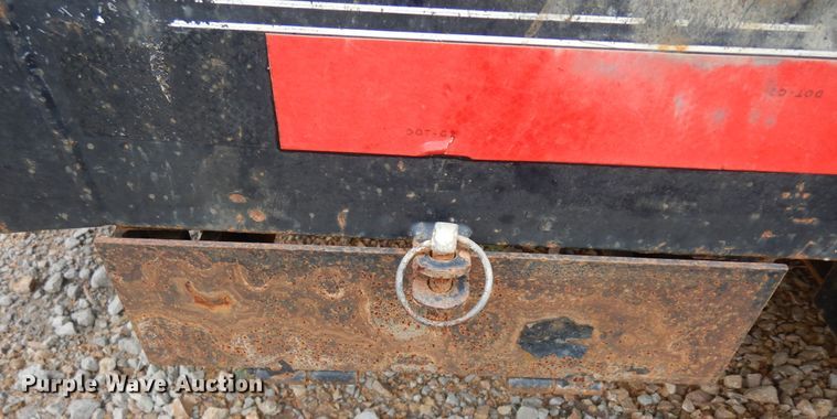 image for item DH7285 2014 PJ Trailers  equipment trailer