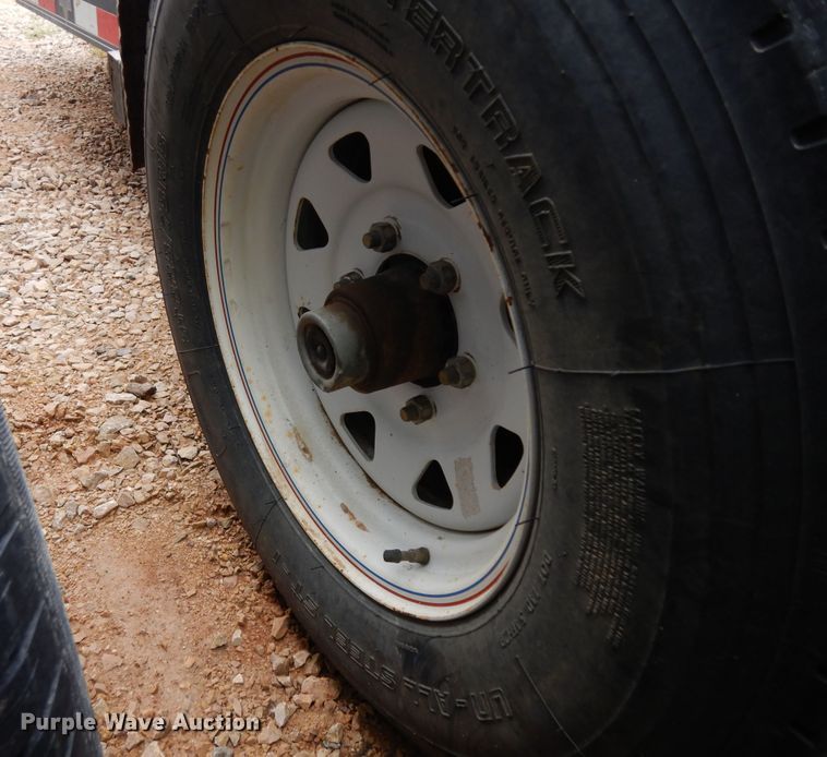 image for item DH7285 2014 PJ Trailers  equipment trailer