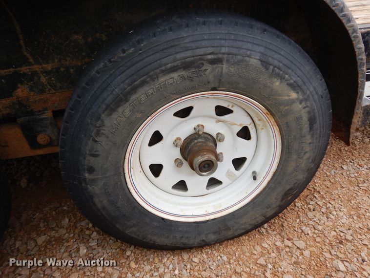 image for item DH7285 2014 PJ Trailers  equipment trailer