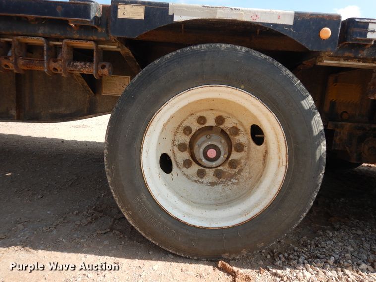 image for item DH7291 2006 Transcraft  drop deck trailer