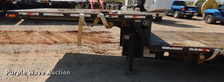 image for item DH7292 2003 Transcraft  drop deck trailer