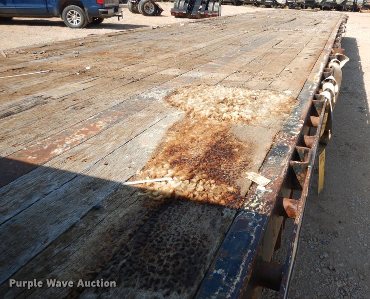 image for item DH7292 2003 Transcraft  drop deck trailer