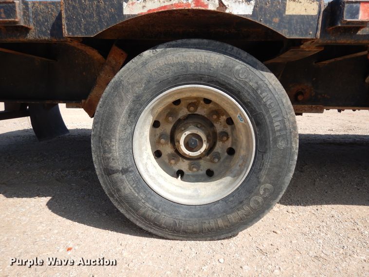 image for item DH7292 2003 Transcraft  drop deck trailer