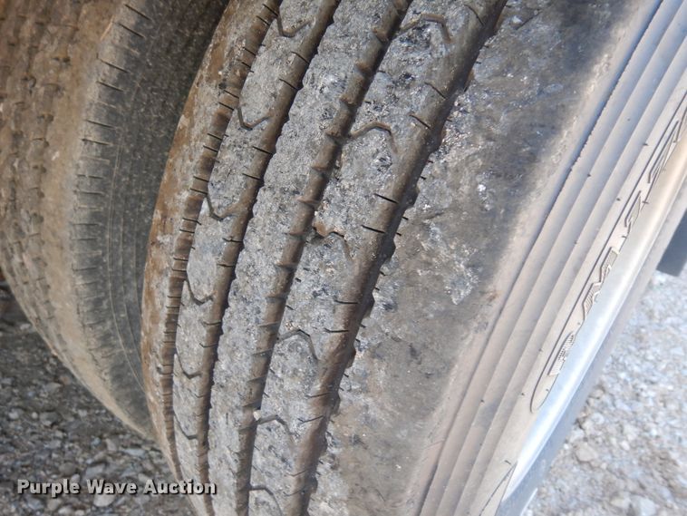 image for item DH7292 2003 Transcraft  drop deck trailer