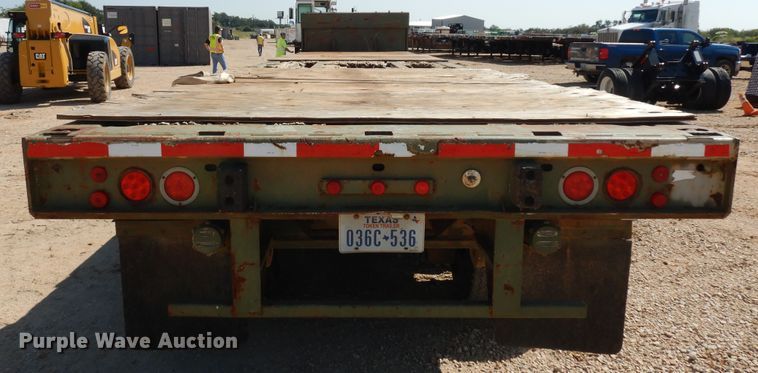 image for item DH7293 1986 M113A2 flatbed trailer