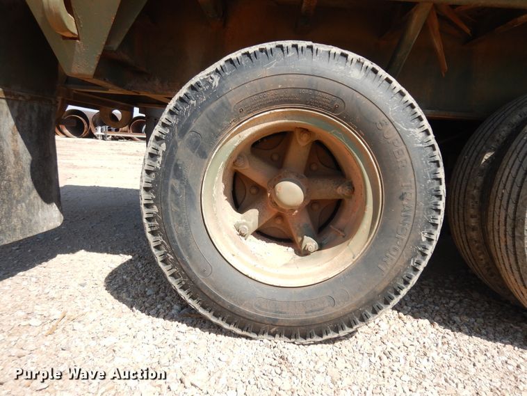 image for item DH7293 1986 M113A2 flatbed trailer