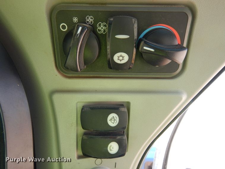 image for item DH7294 2014 Caterpillar 299D  tracked skid steer loader