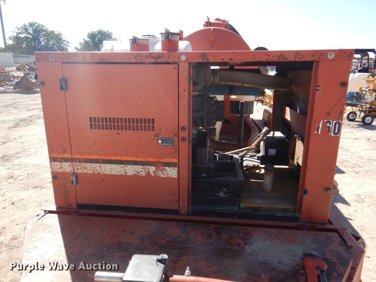 image for item DI5335 2010 Ditch Witch FX30  vacuum excavator