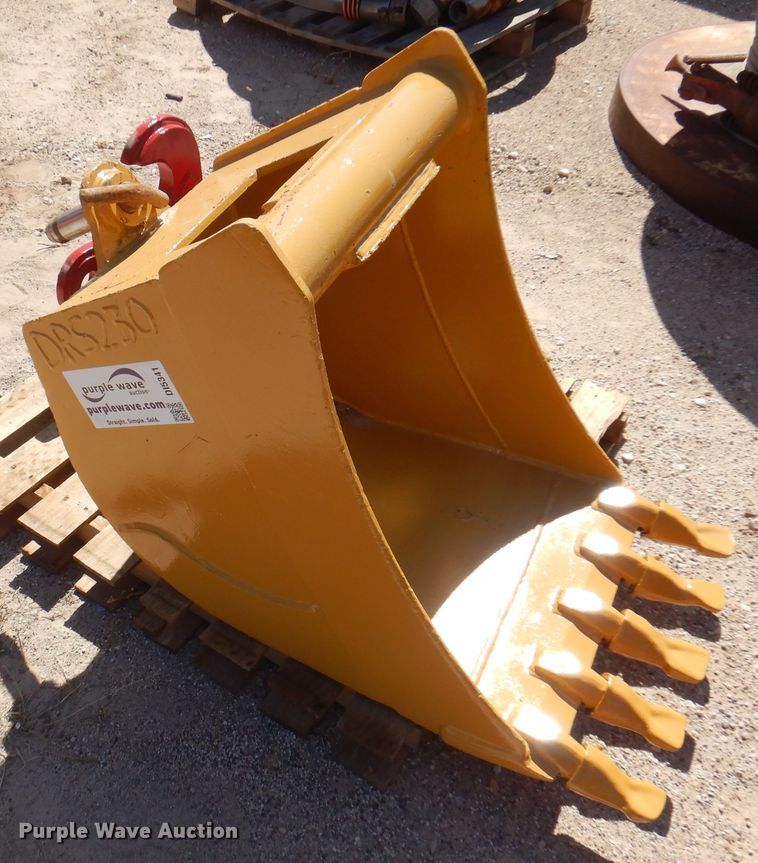 image for item DI5341 24"W backhoe bucket