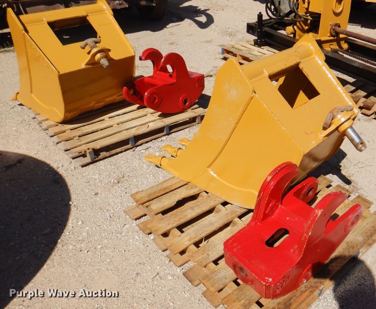 image for item DI5341 24"W backhoe bucket