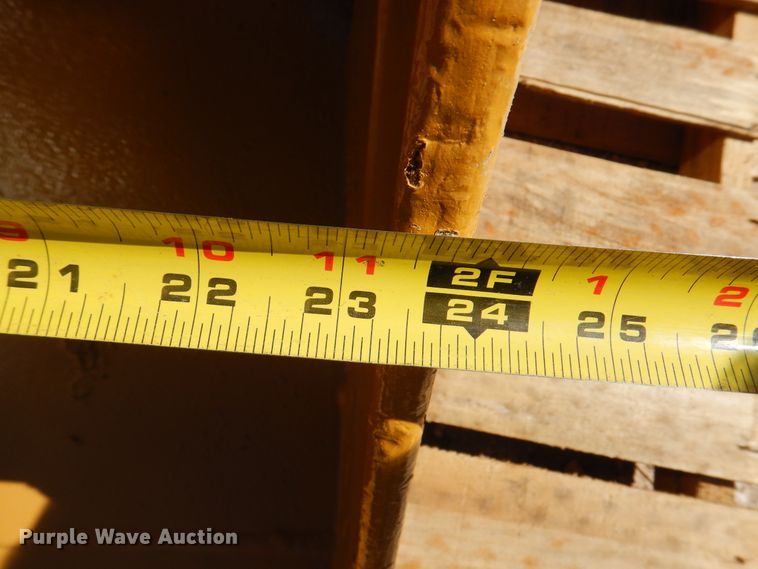 image for item DI5341 24"W backhoe bucket