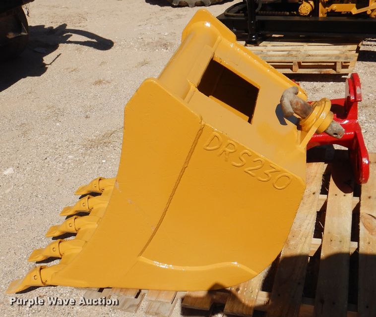 image for item DI5342 24"W backhoe bucket