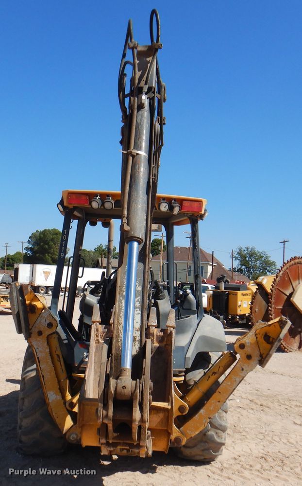 image for item DI5345 2010 John Deere 310SJ  backhoe