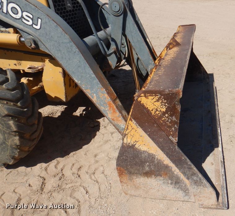 image for item DI5345 2010 John Deere 310SJ  backhoe