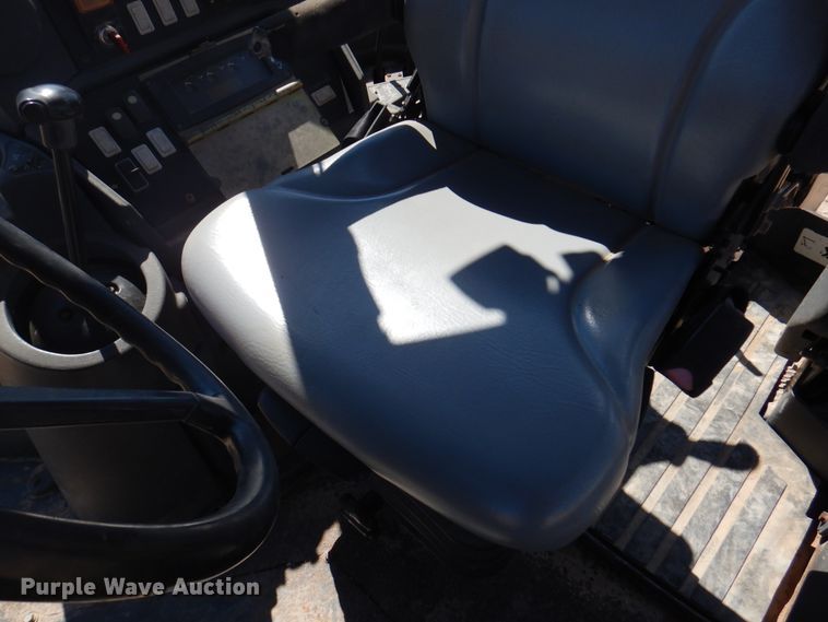 image for item DI5345 2010 John Deere 310SJ  backhoe