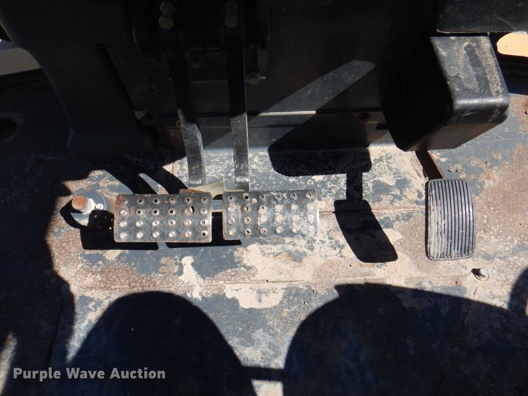 image for item DI5345 2010 John Deere 310SJ  backhoe