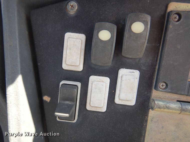 image for item DI5345 2010 John Deere 310SJ  backhoe