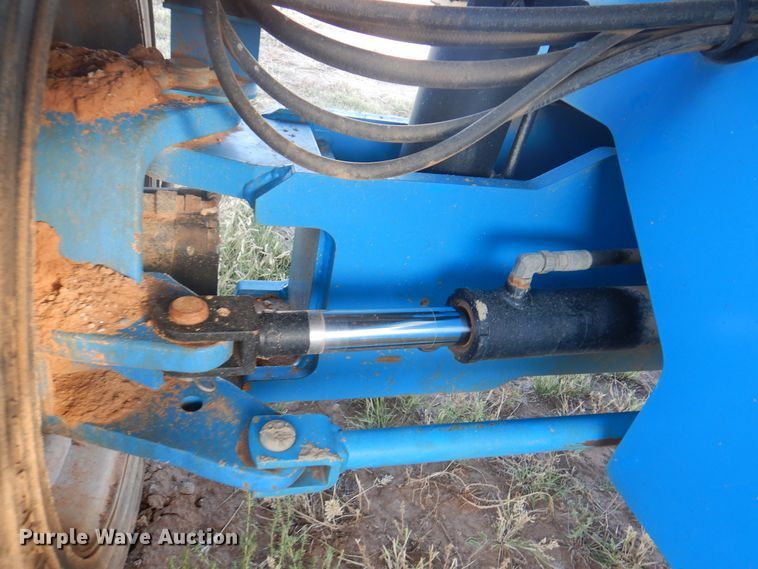 image for item DI5354 2011 Genie S-60X  boom lift