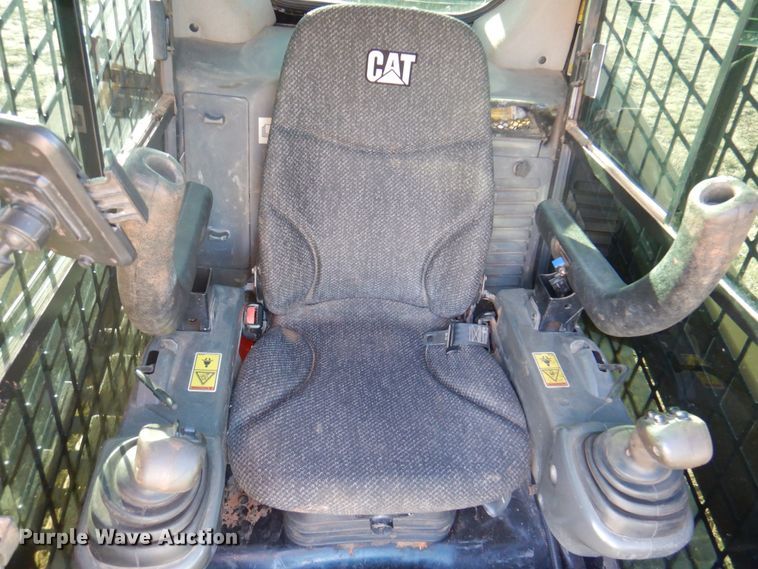 image for item DI5355 2016 Caterpillar 259D  tracked skid steer loader