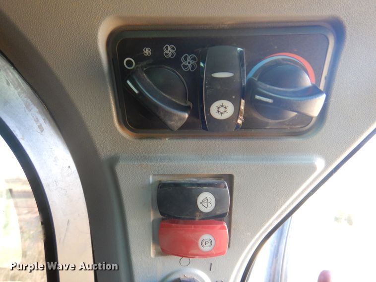 image for item DI5355 2016 Caterpillar 259D  tracked skid steer loader