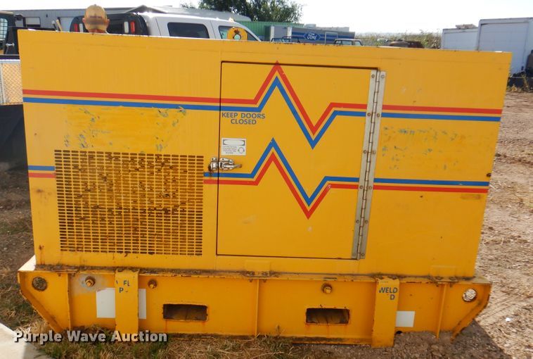 image for item DI5356 2004 Welch QPD30CM  generator