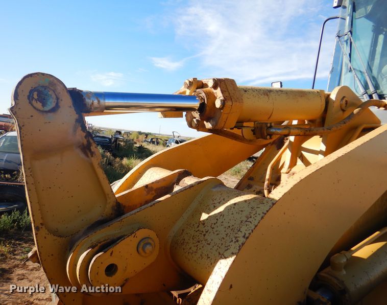 image for item DI5358 2004 Caterpillar 938G  wheel loader